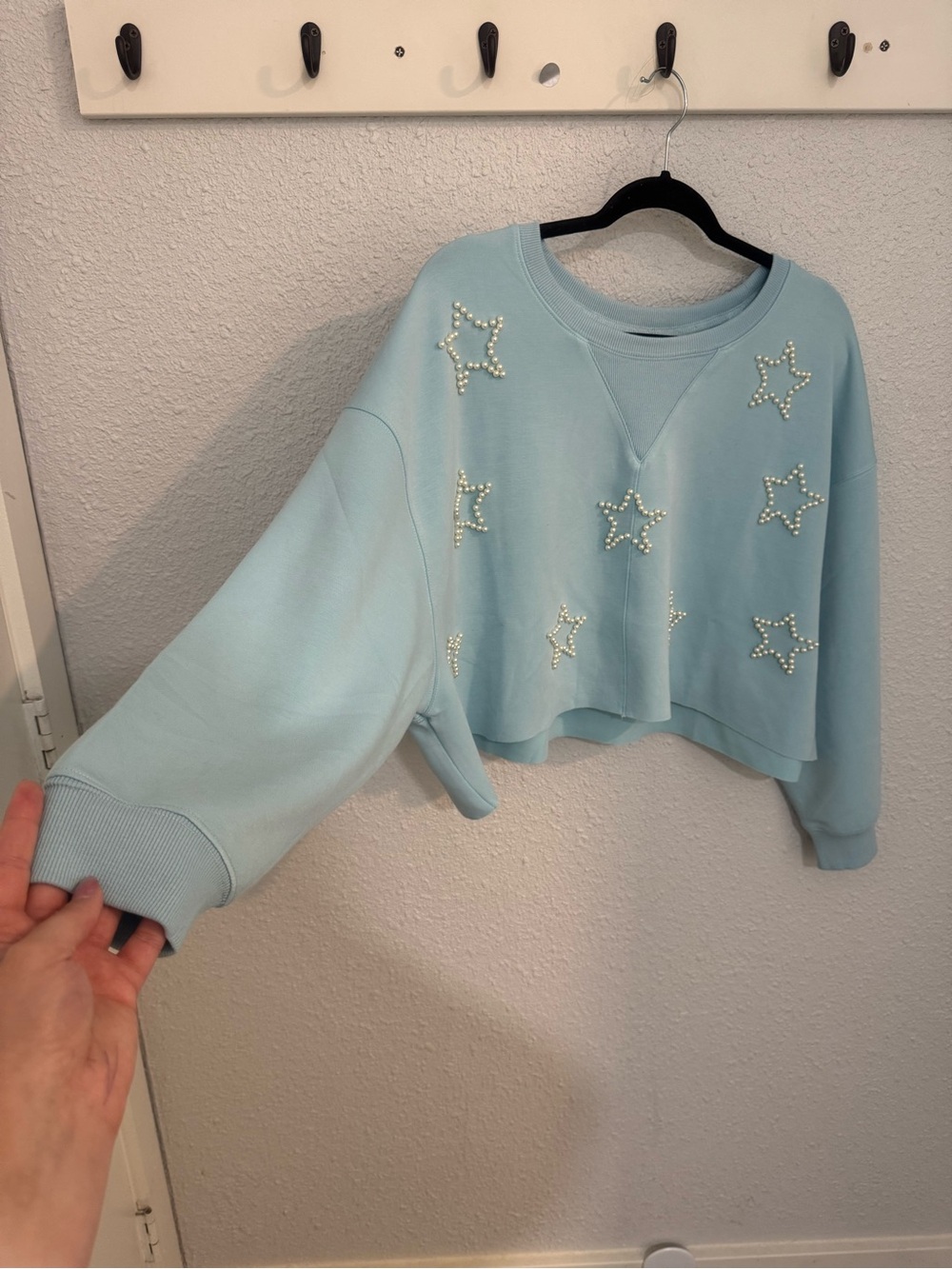 Simply Southern Light Blue Pearl Star Cropped Sweatshirt - Picture 4 of 6